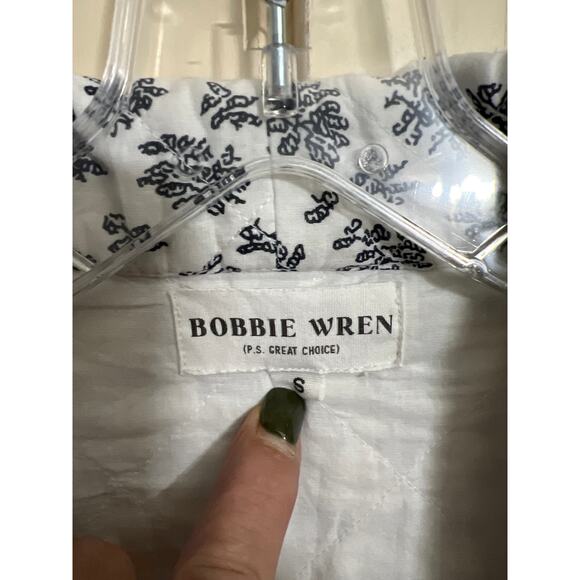 Bobbie Wren size small white and black quilted jacket - Picture 2 of 4